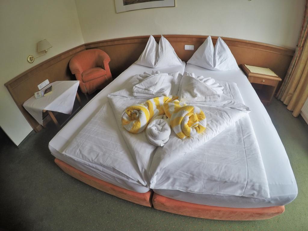 Hotel Pillerseehof Sankt Ulrich am Pillersee ภายนอก รูปภาพ