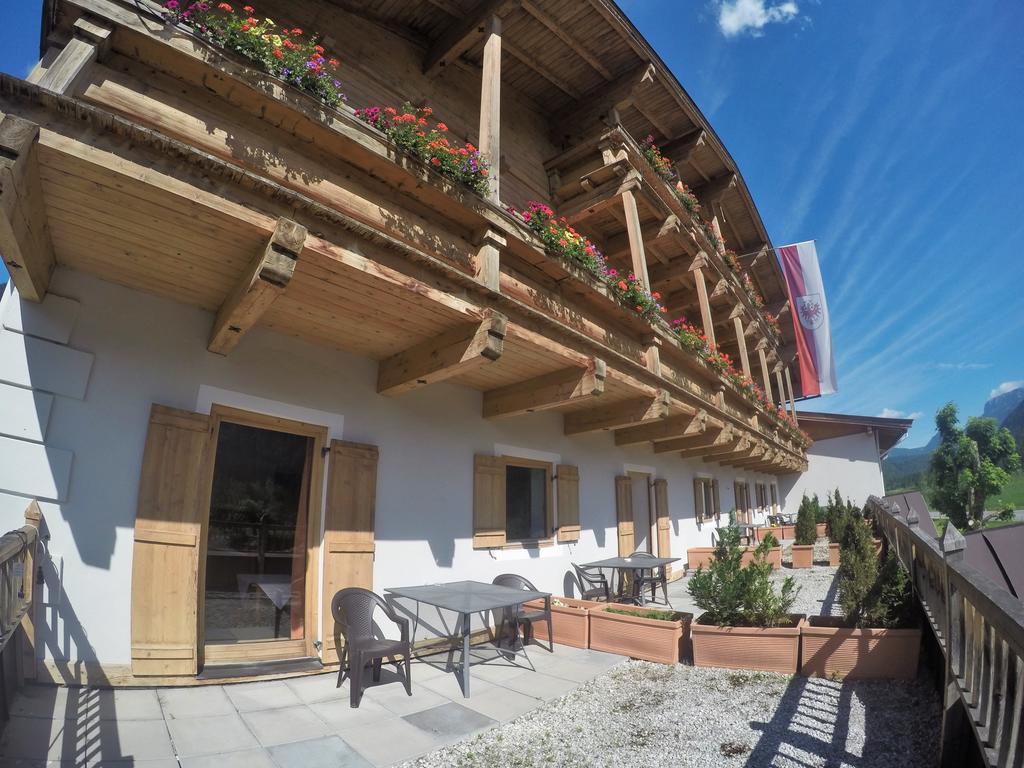 Hotel Pillerseehof Sankt Ulrich am Pillersee ภายนอก รูปภาพ