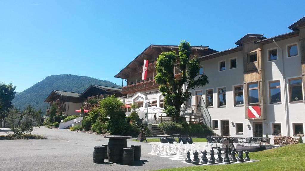 Hotel Pillerseehof Sankt Ulrich am Pillersee ภายนอก รูปภาพ