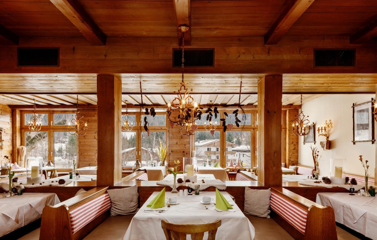 Hotel Pillerseehof Sankt Ulrich am Pillersee ภายนอก รูปภาพ