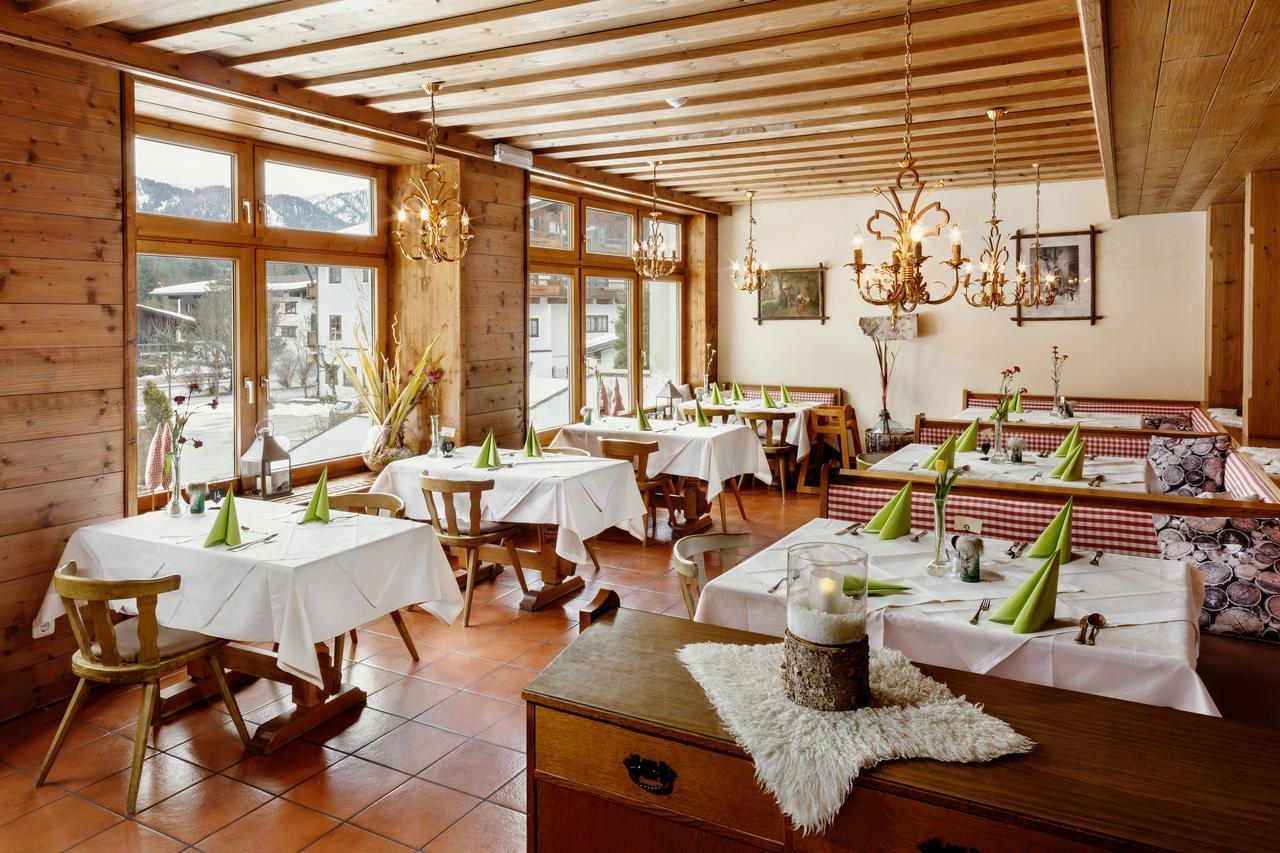 Hotel Pillerseehof Sankt Ulrich am Pillersee ภายนอก รูปภาพ