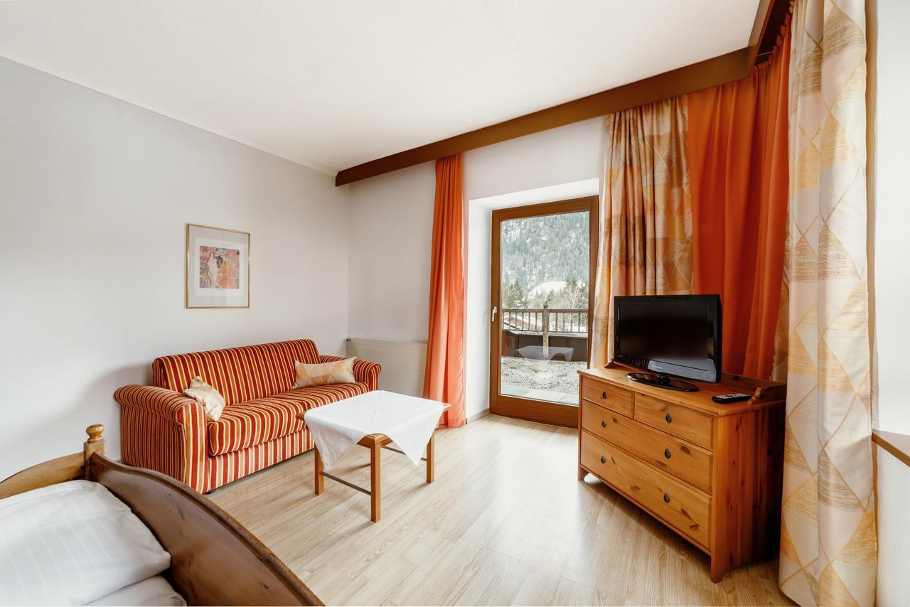 Hotel Pillerseehof Sankt Ulrich am Pillersee ภายนอก รูปภาพ